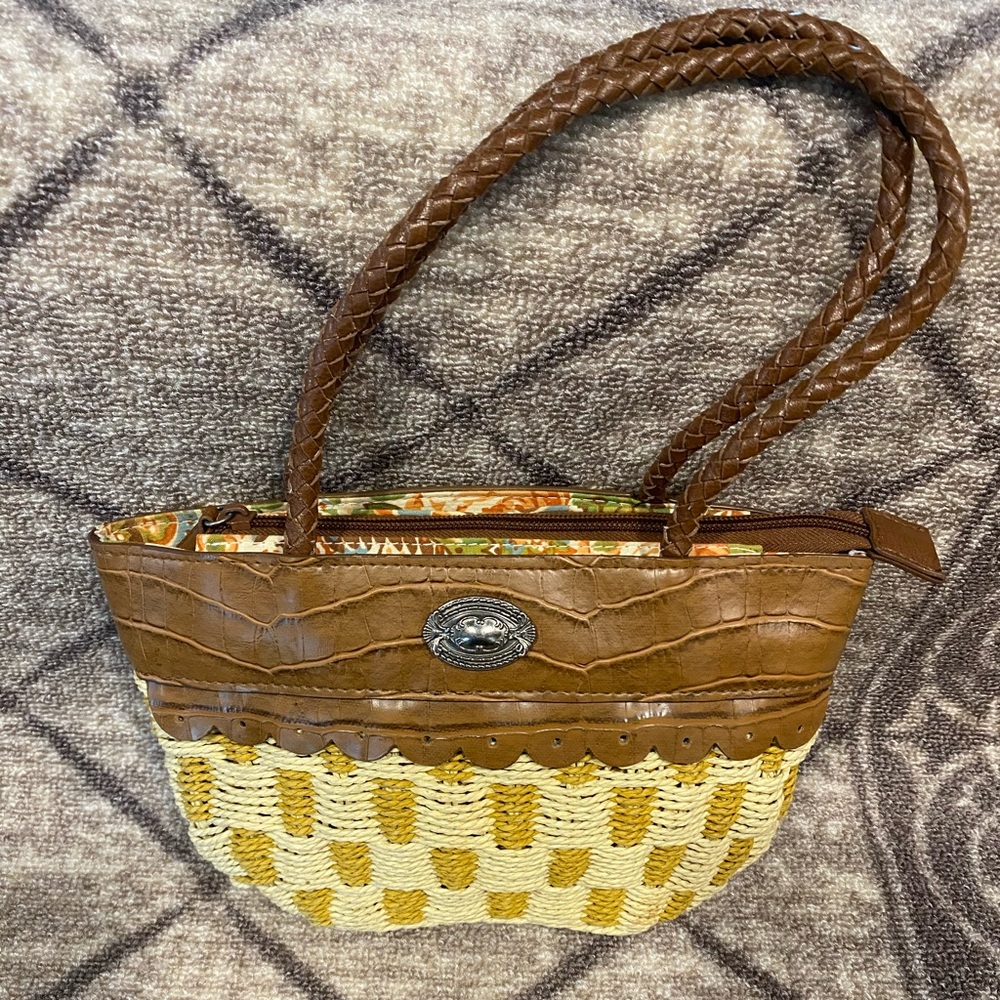Bueno Woven Checkerboard Purse w/ Scalloped Design